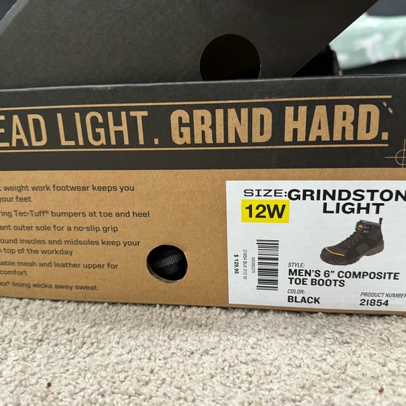 Duluth’s Composite Boots - Picture 3 of 8